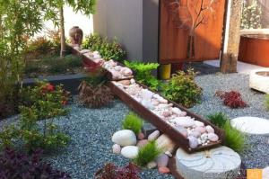 ایده های طراحی باغچه ، پاسیو و حیاط خلوت با سنگ ریزه
