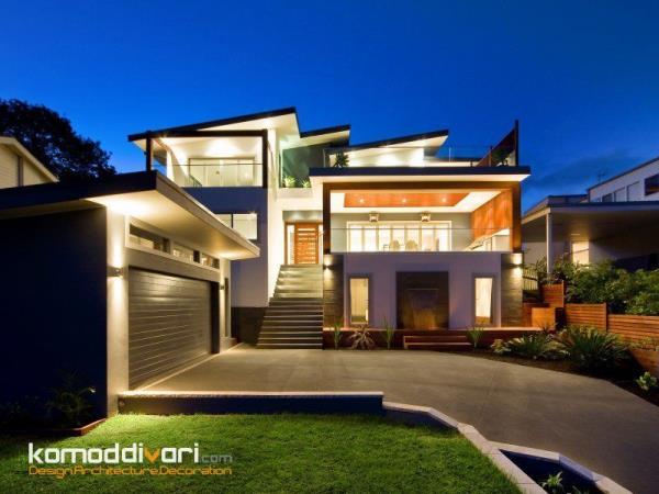 نورپردازی نمای بیرونی خانه با بالکن زیبا
